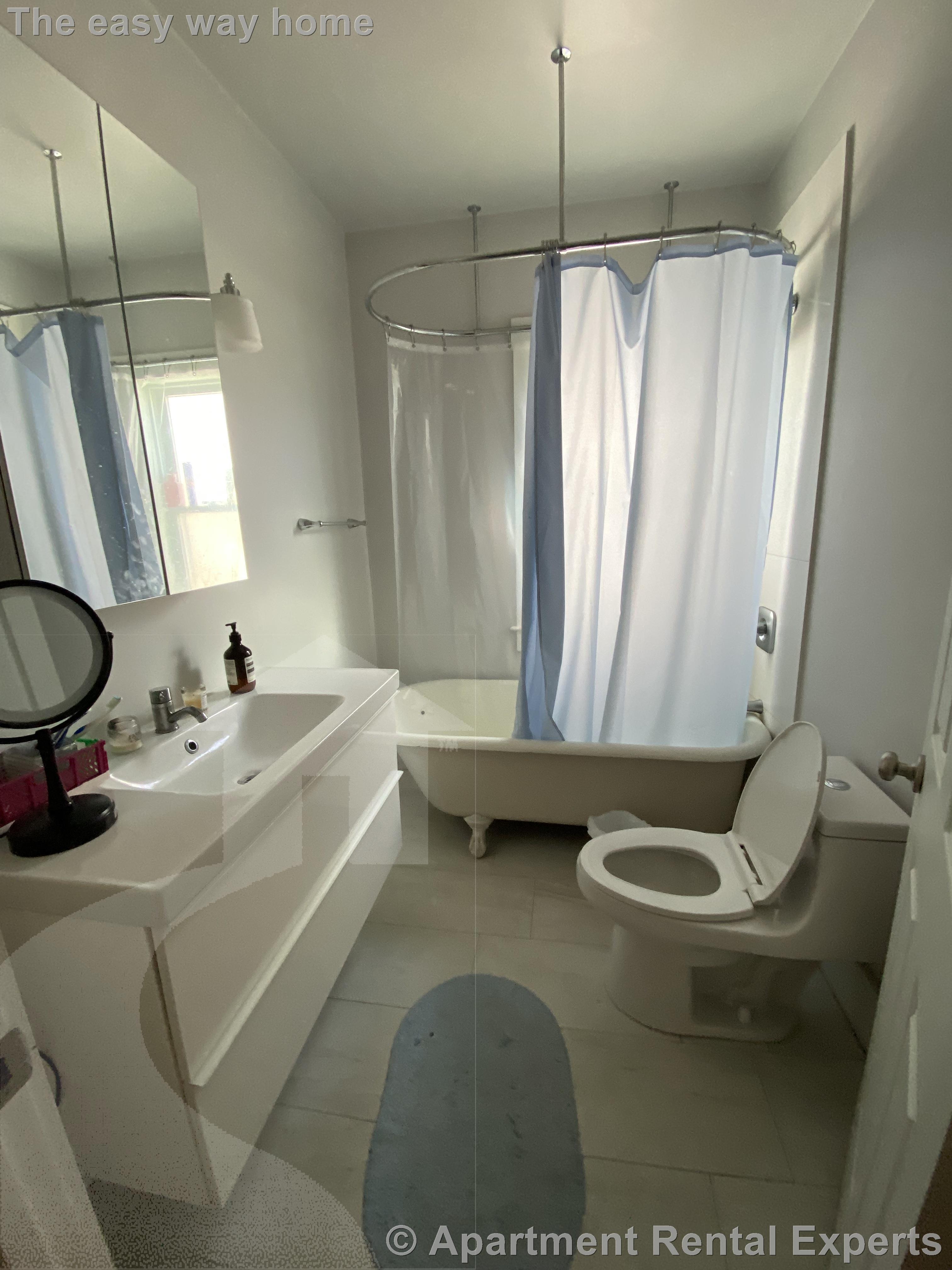 750 Broadway, Davis Square