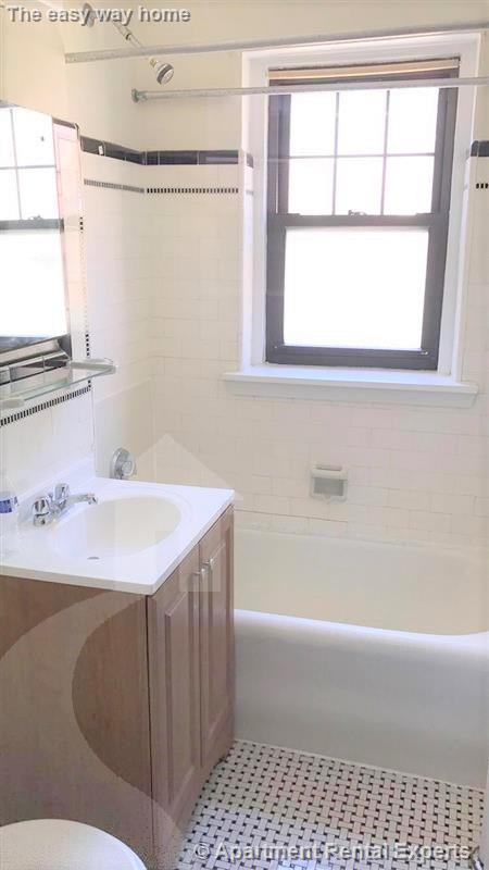 349 Pleasant St, Malden Center