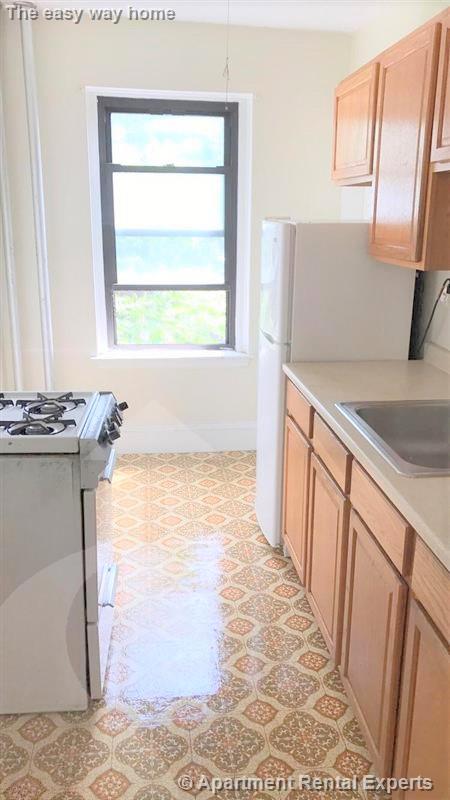 349 Pleasant St, Malden Center