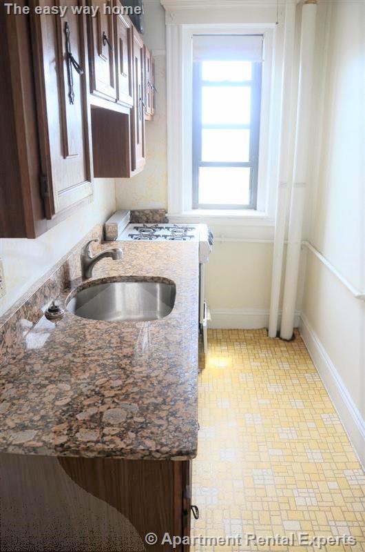 17-19 Washington St, Malden Center