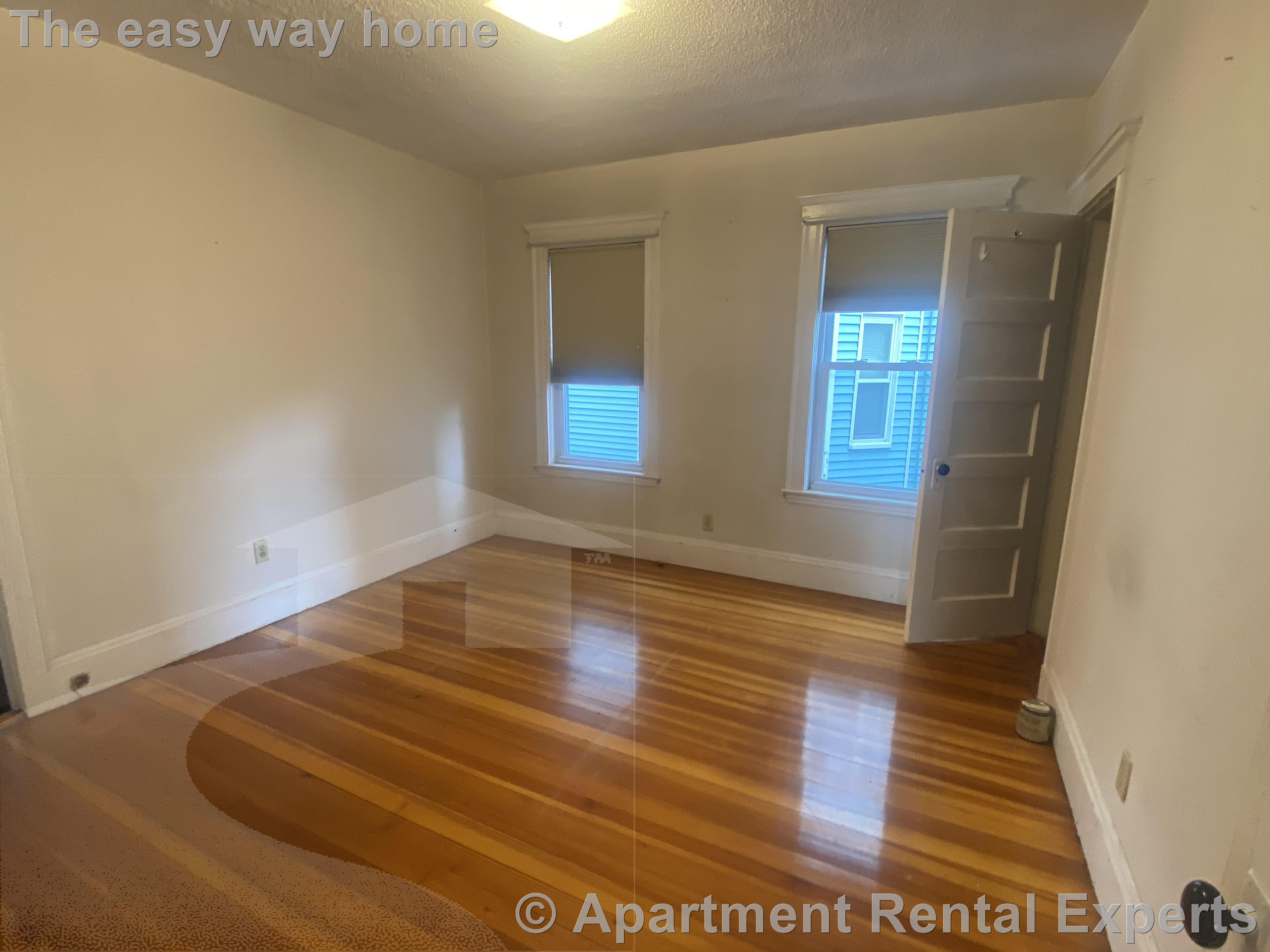 12 School St, Union Square