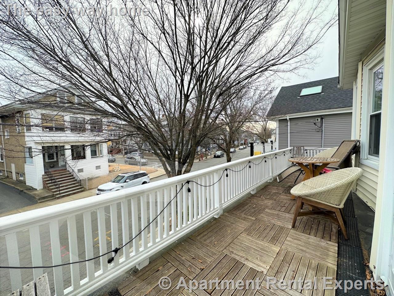 130 North St, Teele Square