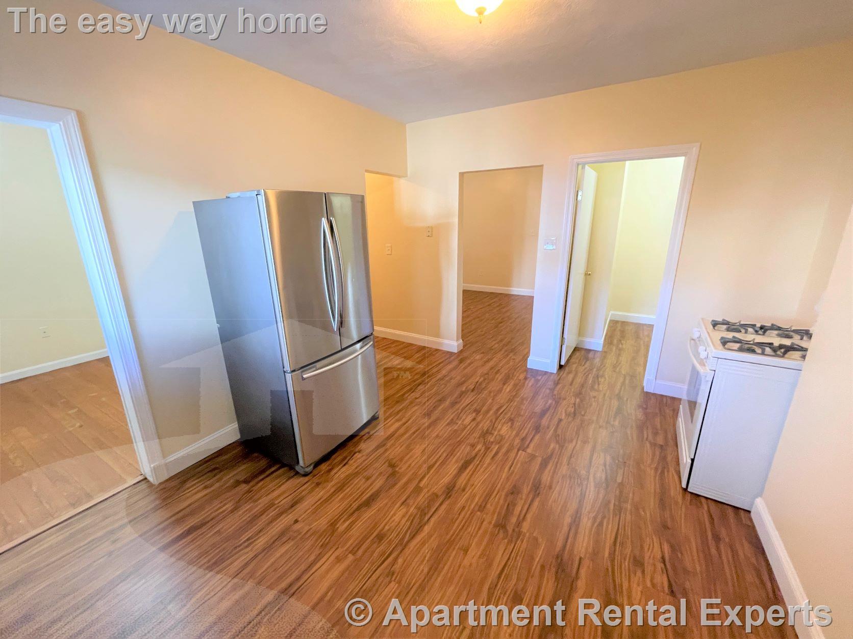 225 Holland St, Davis Square