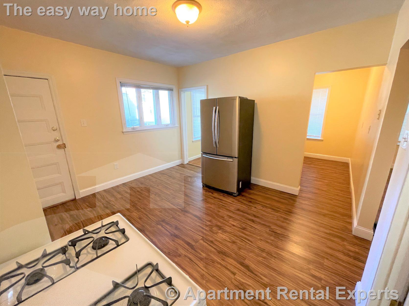 225 Holland St, Davis Square