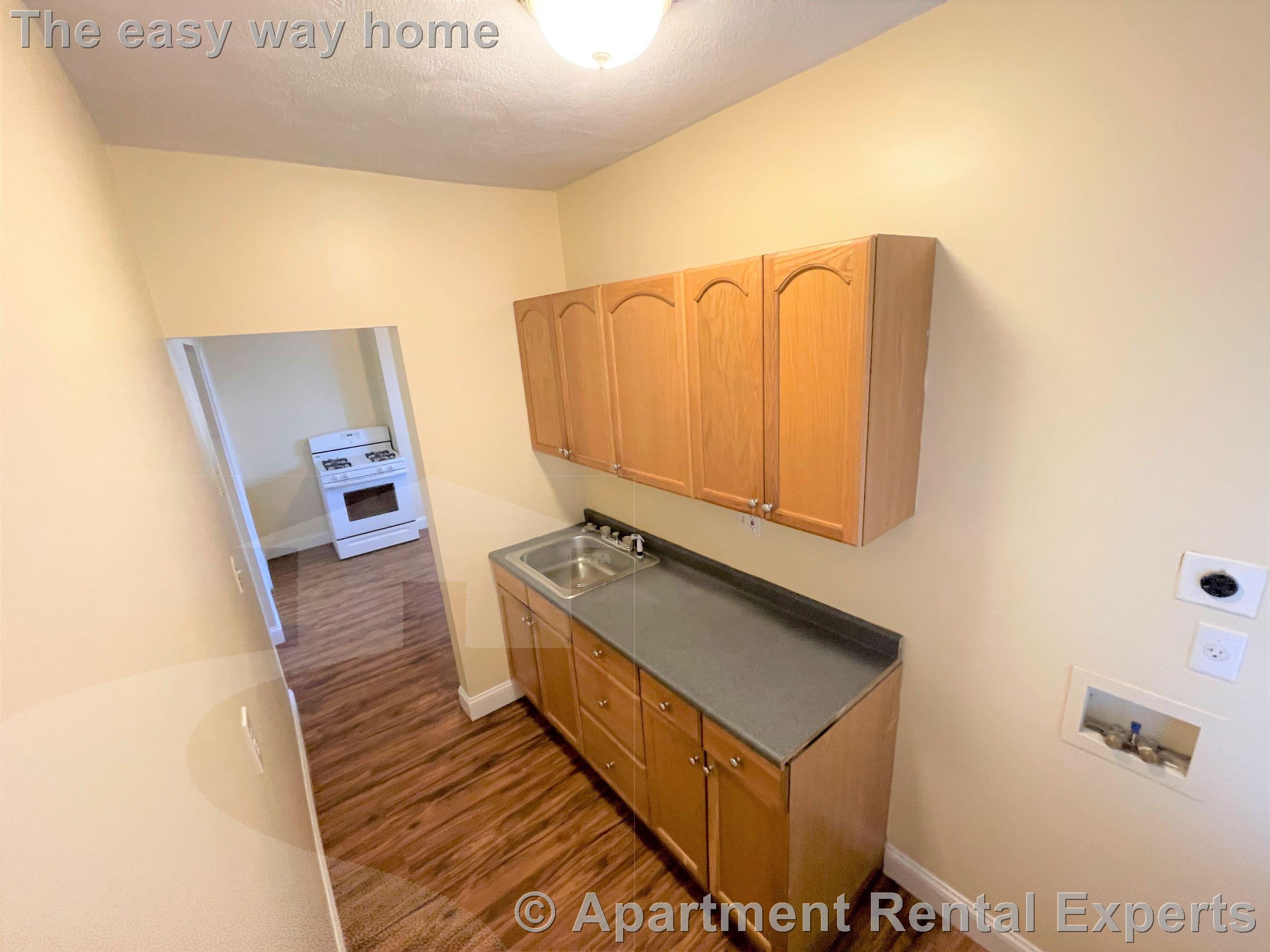 225 Holland St, Davis Square