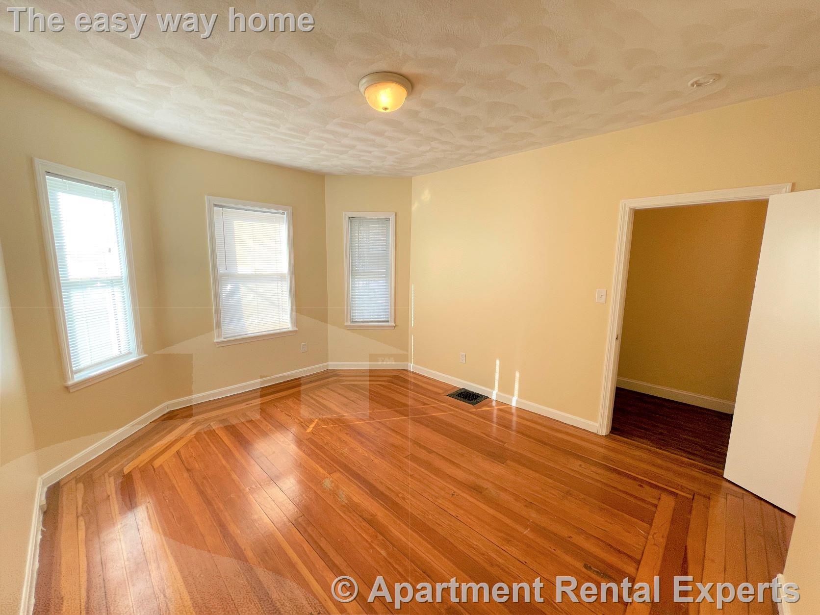 225 Holland St, Davis Square