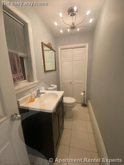 66 Paris St, Medford Square