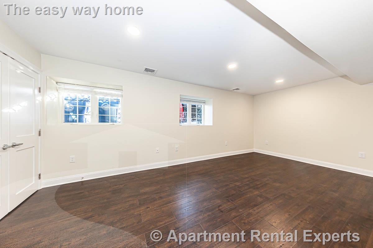 48 Caldwell Rd, Waltham