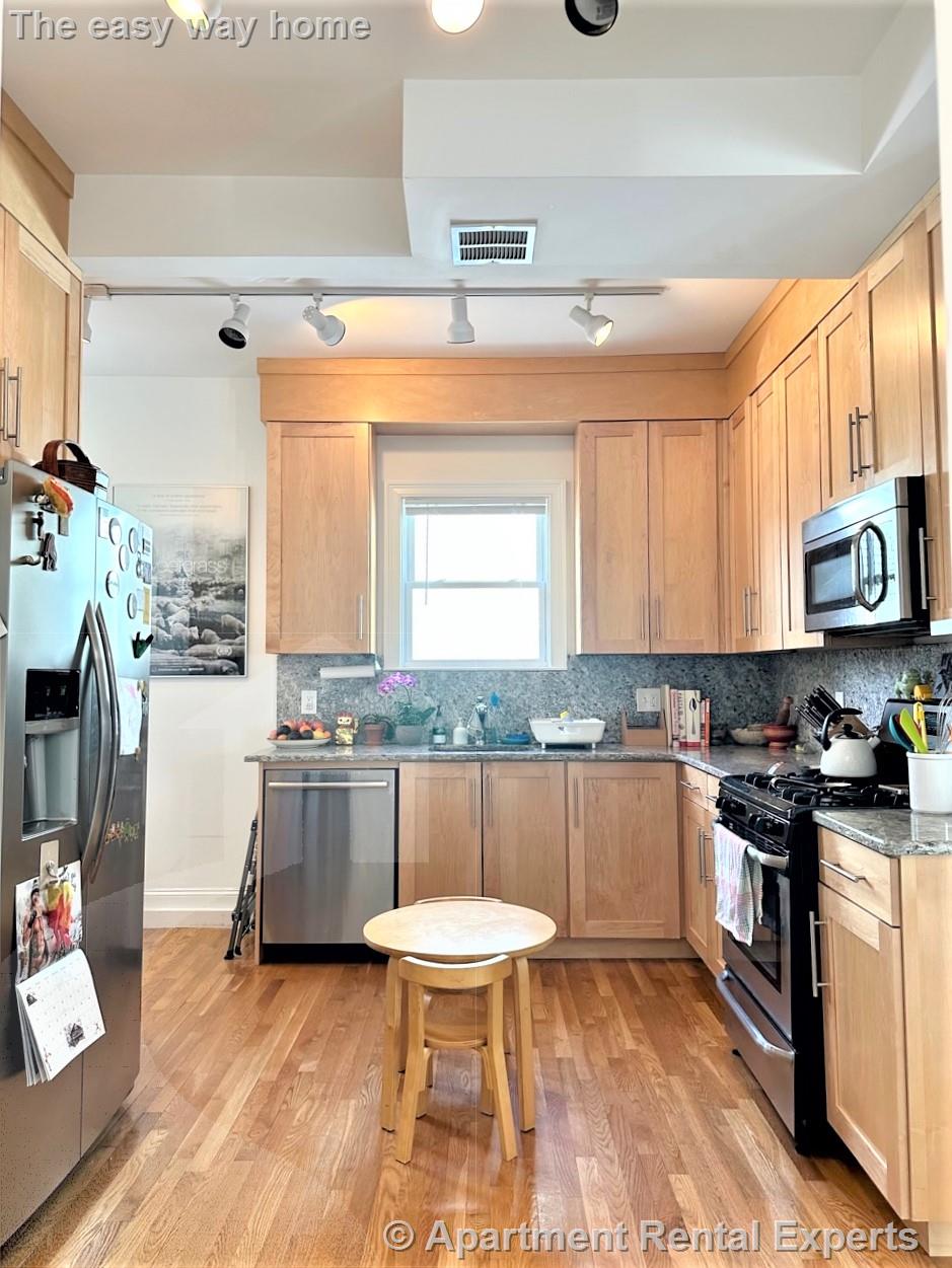 20 Concord Ave, Inman Square