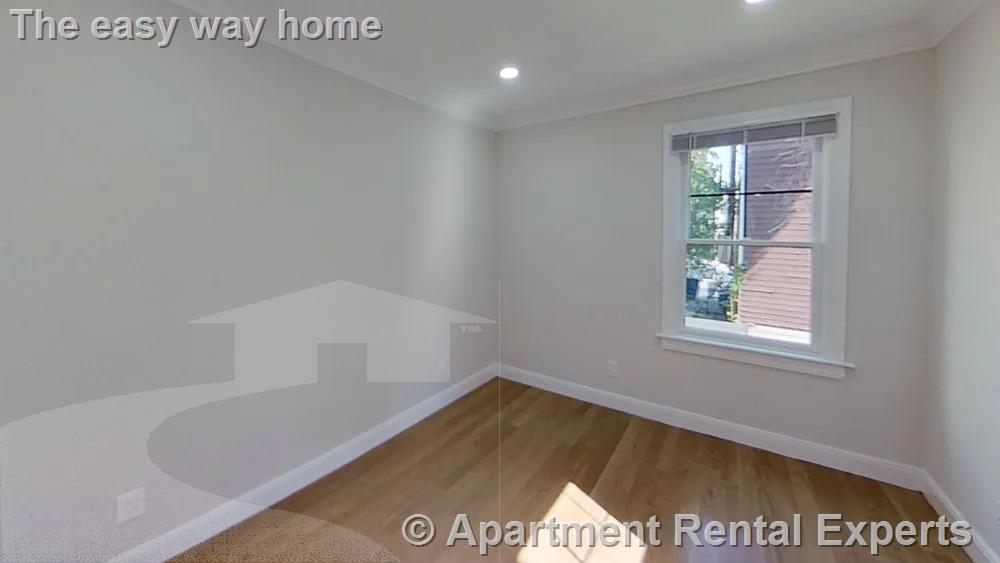 12 Lopez Ave, East Cambridge