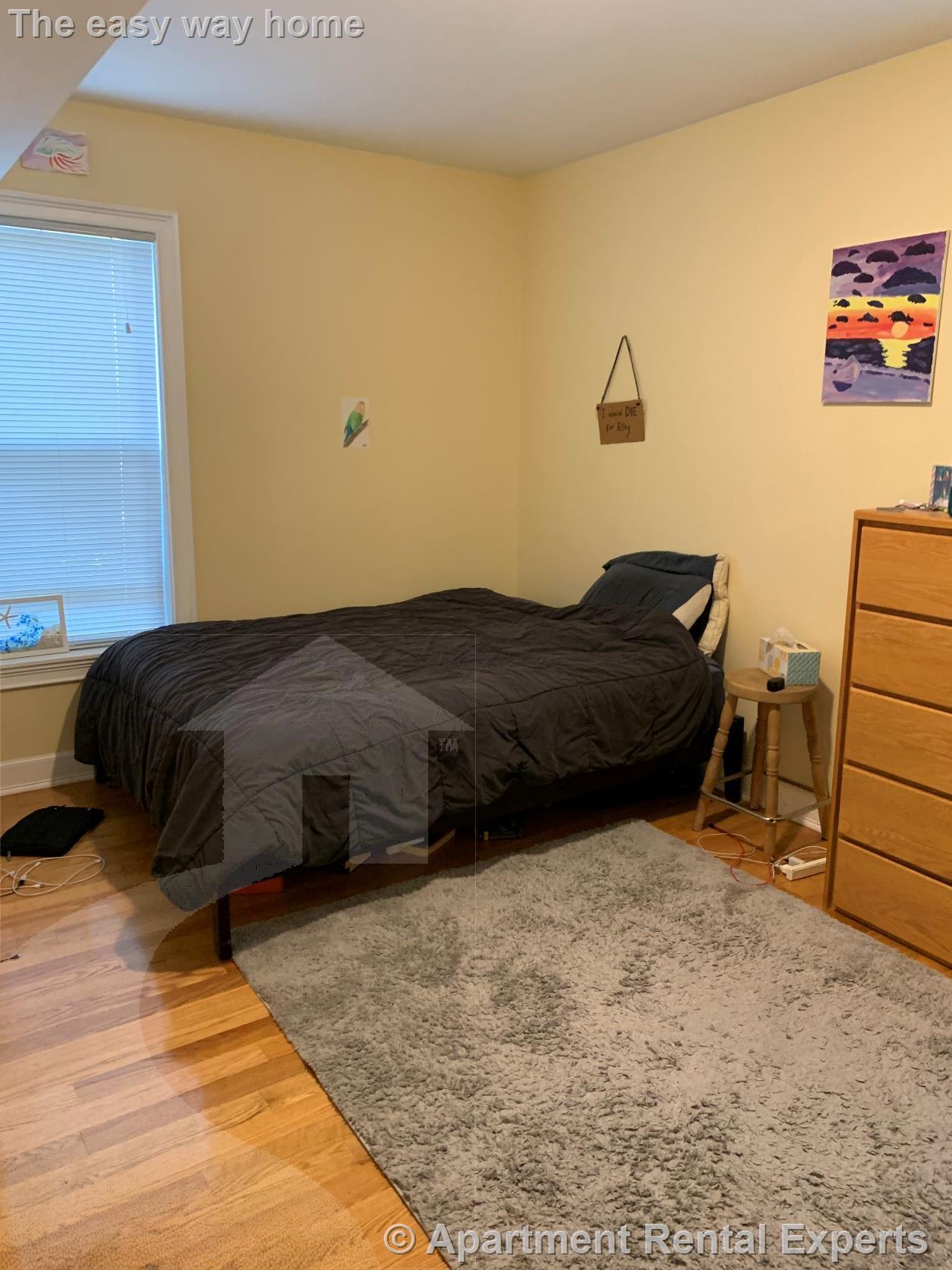 10 Jay St, Davis Square