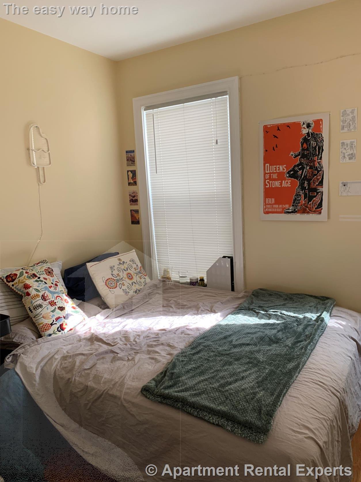 10 Jay St, Davis Square