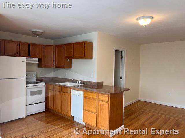 35 Davis Sq, Davis Square