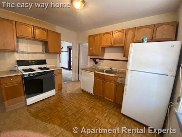 10 Lewis St, Salem St. Area