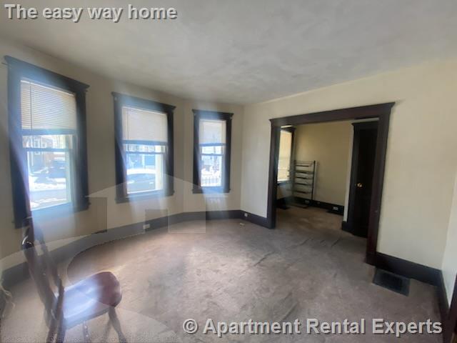 10 Lewis St, Salem St. Area