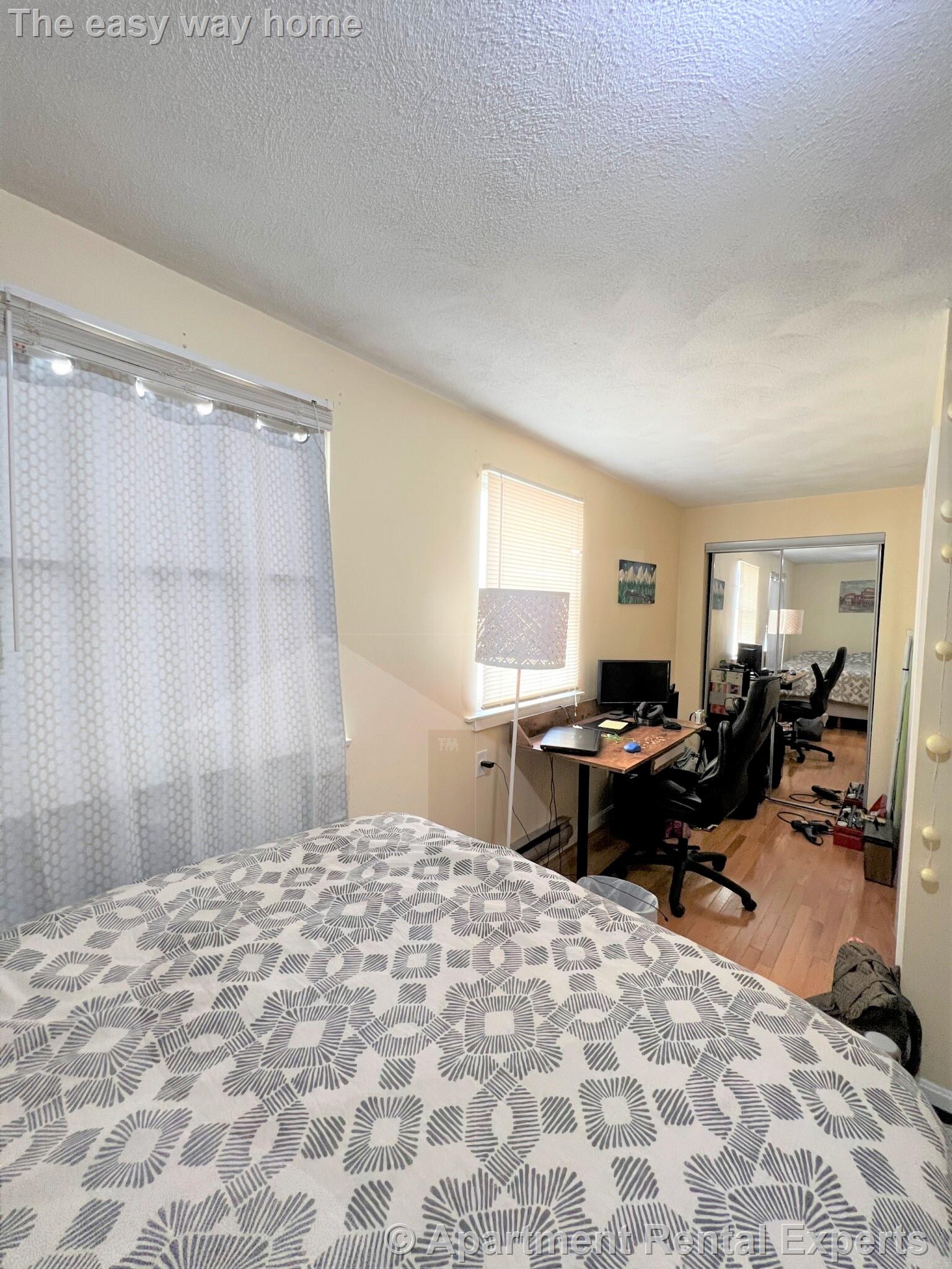 217 Holland St, Davis Square