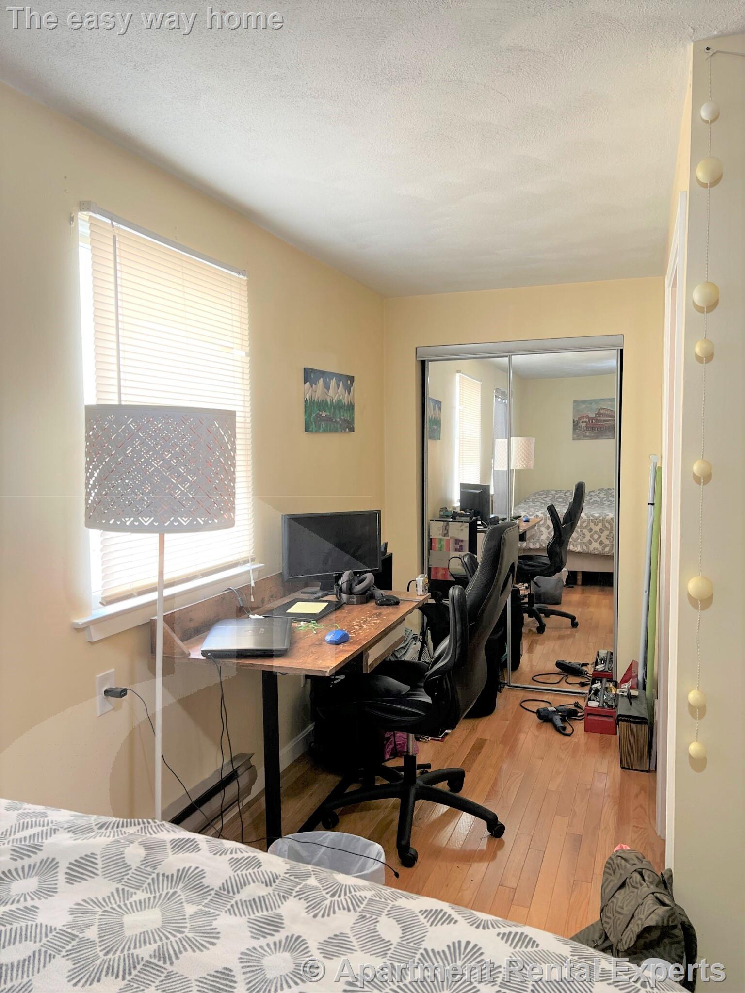 217 Holland St, Davis Square