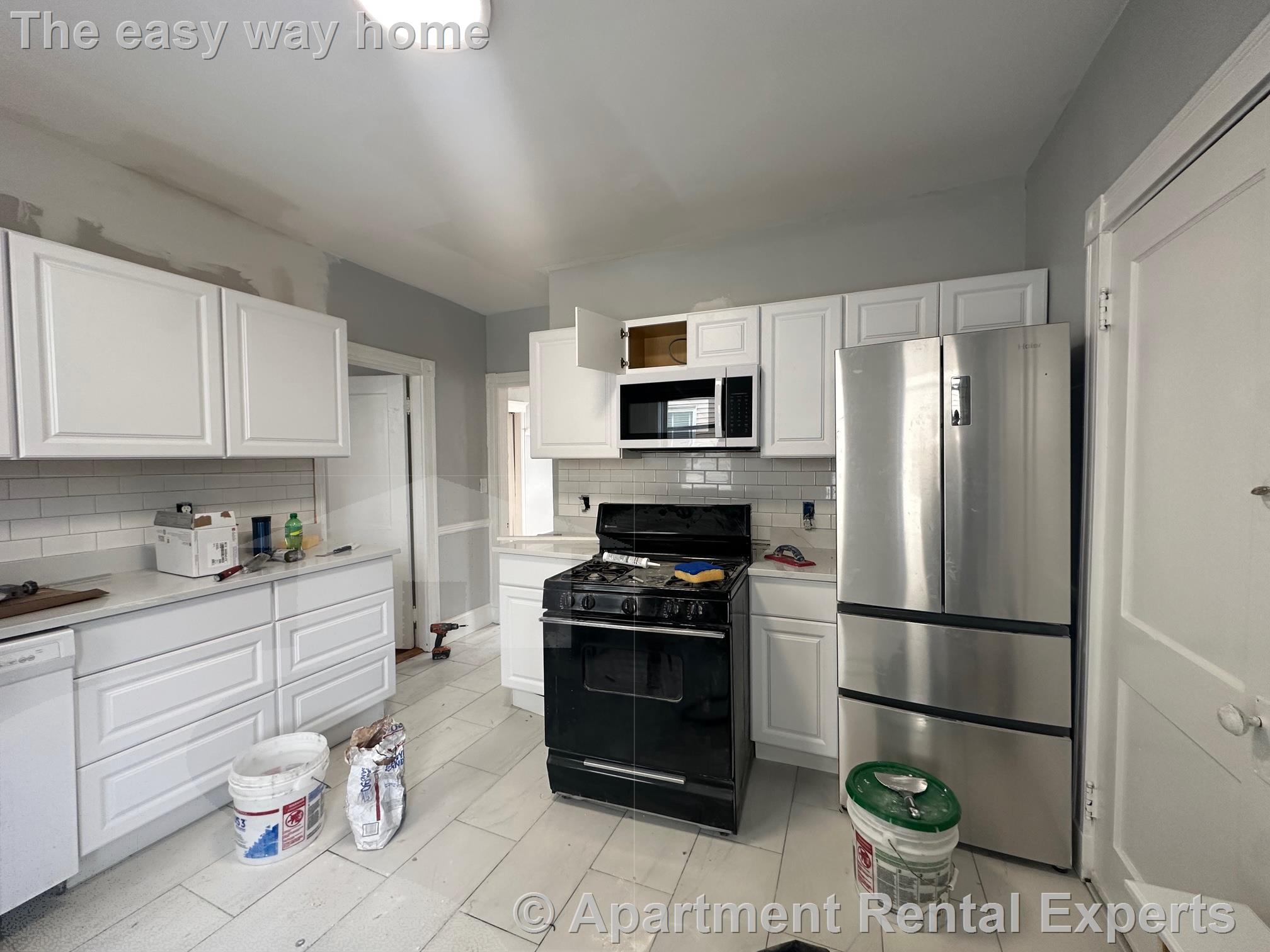 14 Belknap St, Teele Square