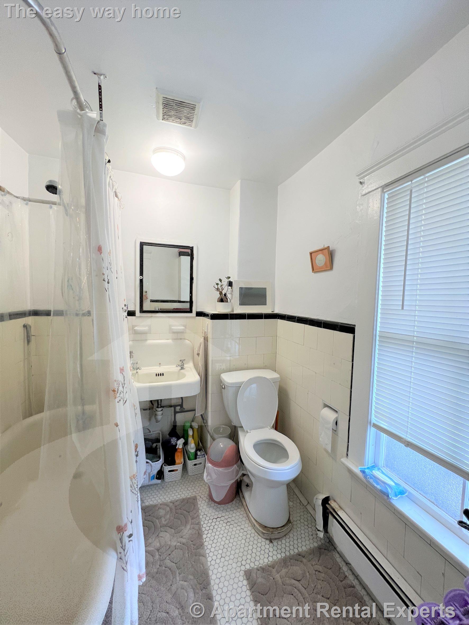 7 Craigie Ter, Porter Square