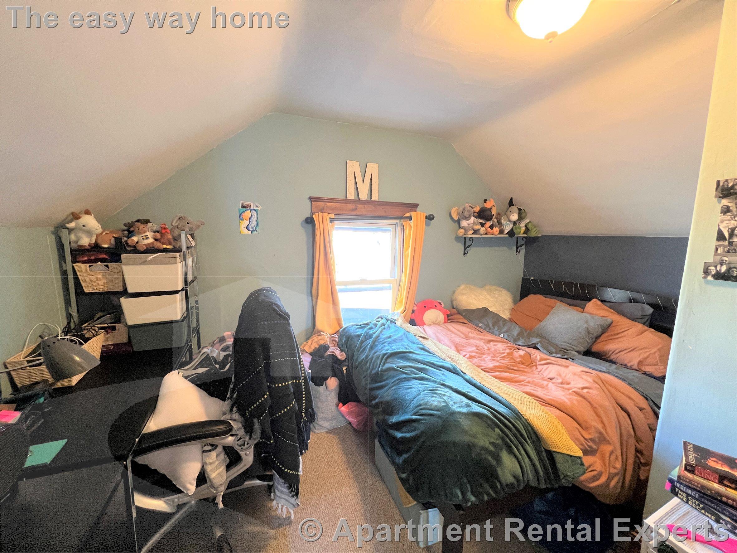 7 Craigie Ter, Porter Square