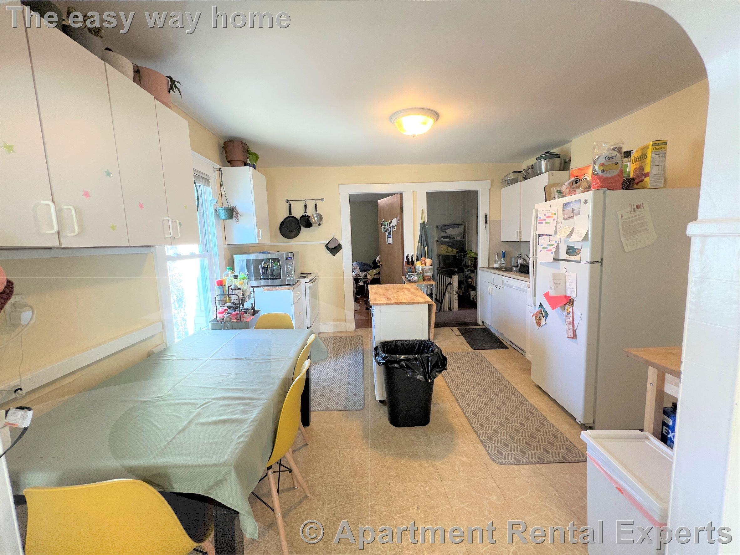 7 Craigie Ter, Porter Square