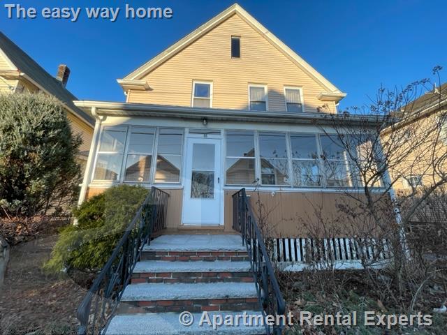 66 Paris St, Medford Square