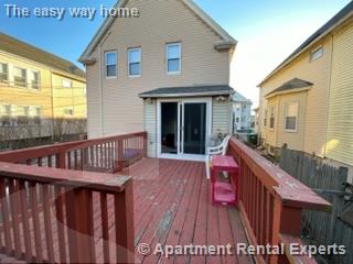 66 Paris St, Medford Square