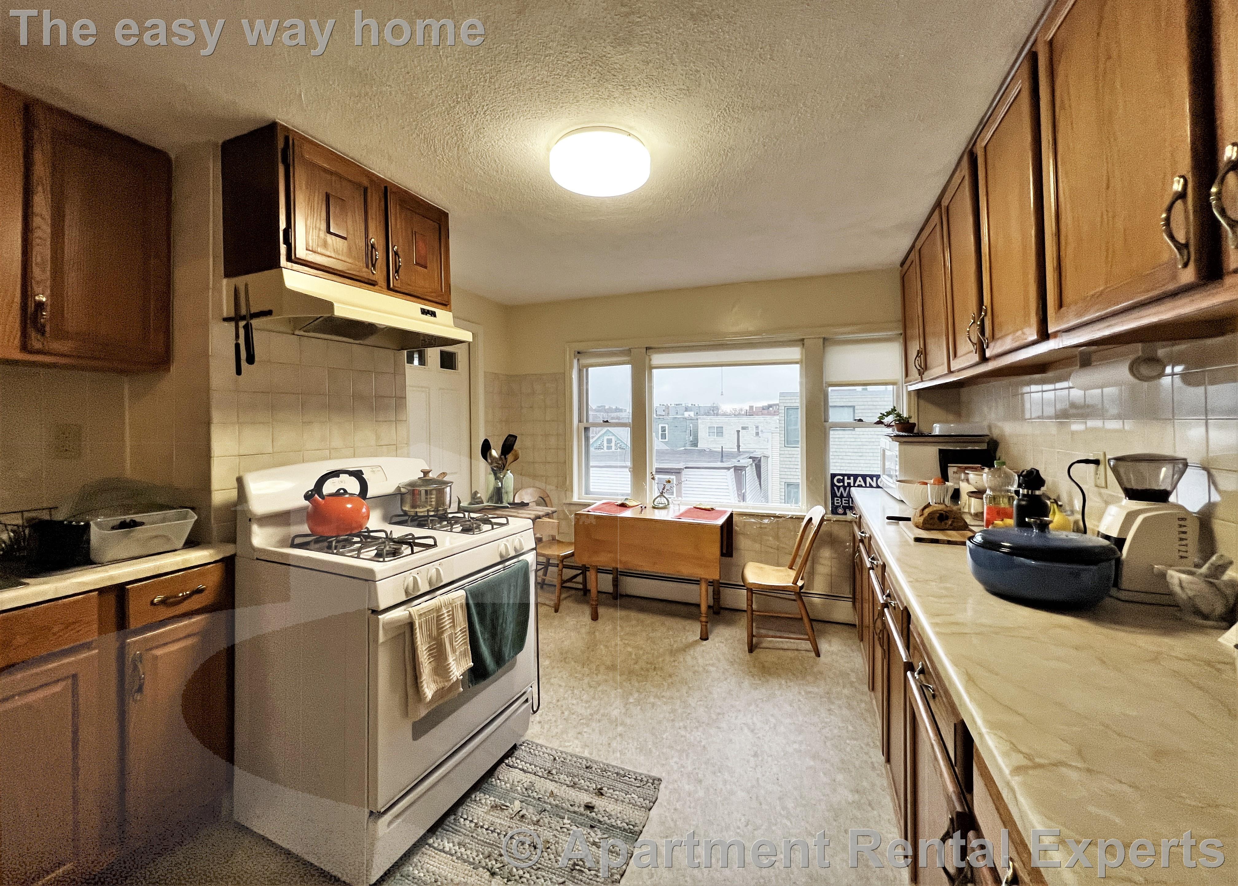 25 Warren St, East Cambridge