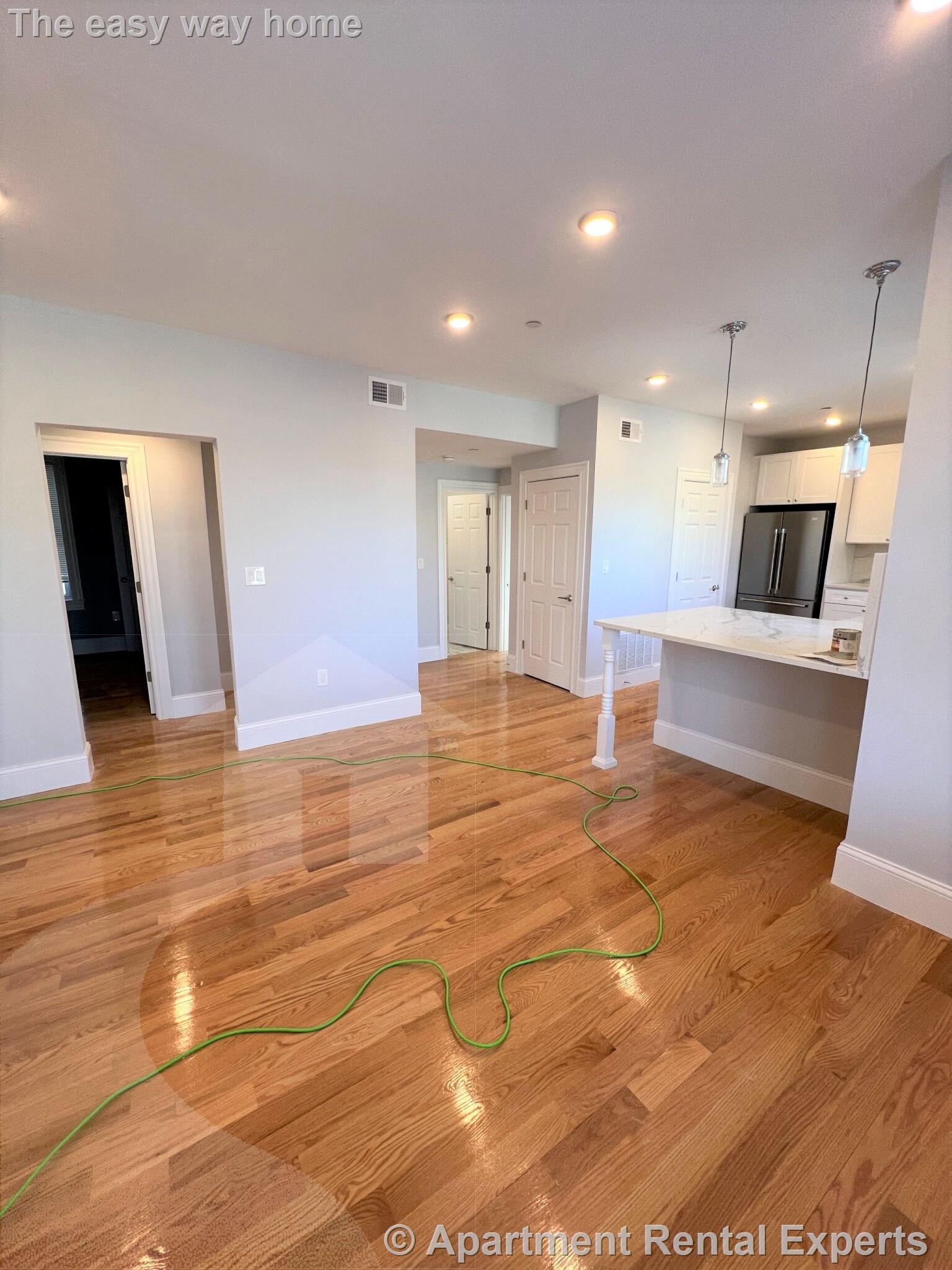 75 Winchester St, Ball Square