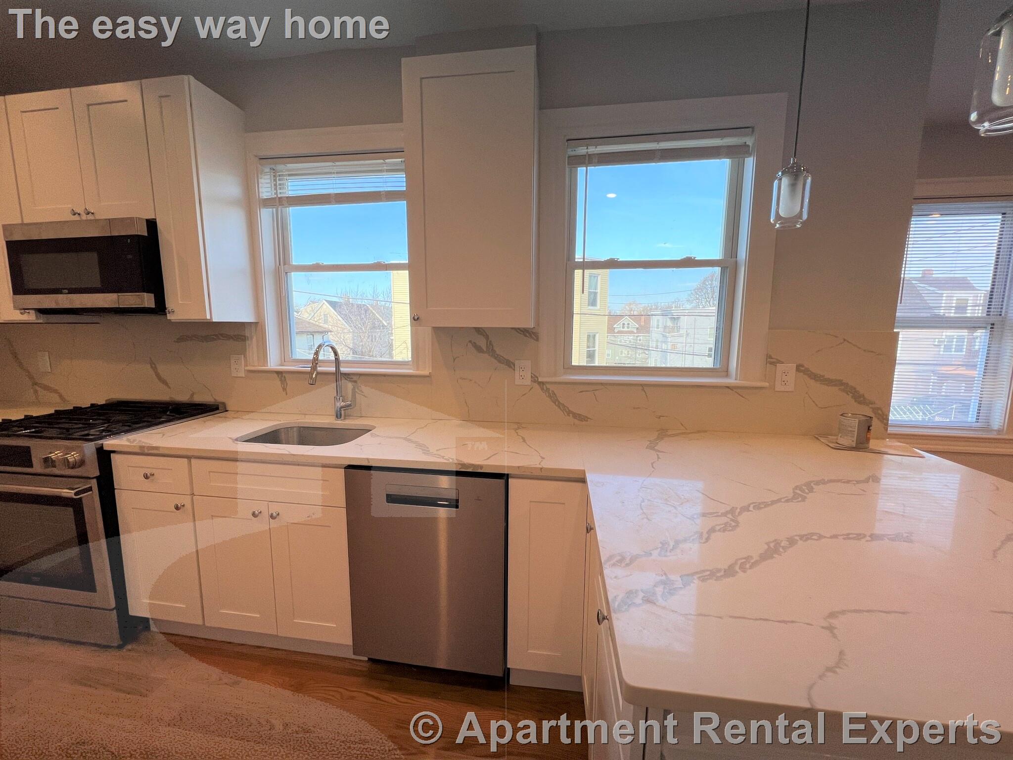 75 Winchester St, Ball Square