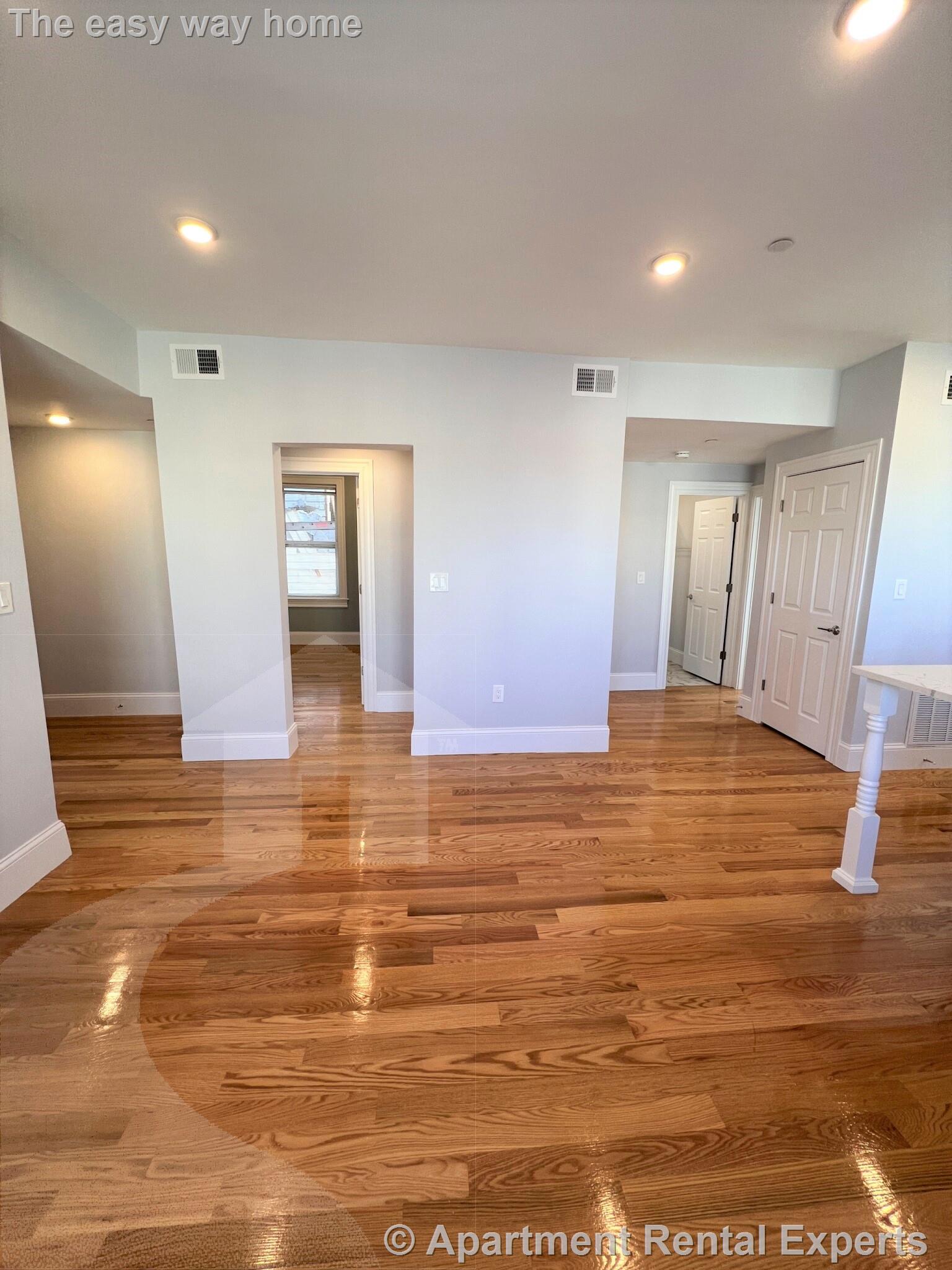 75 Winchester St, Ball Square