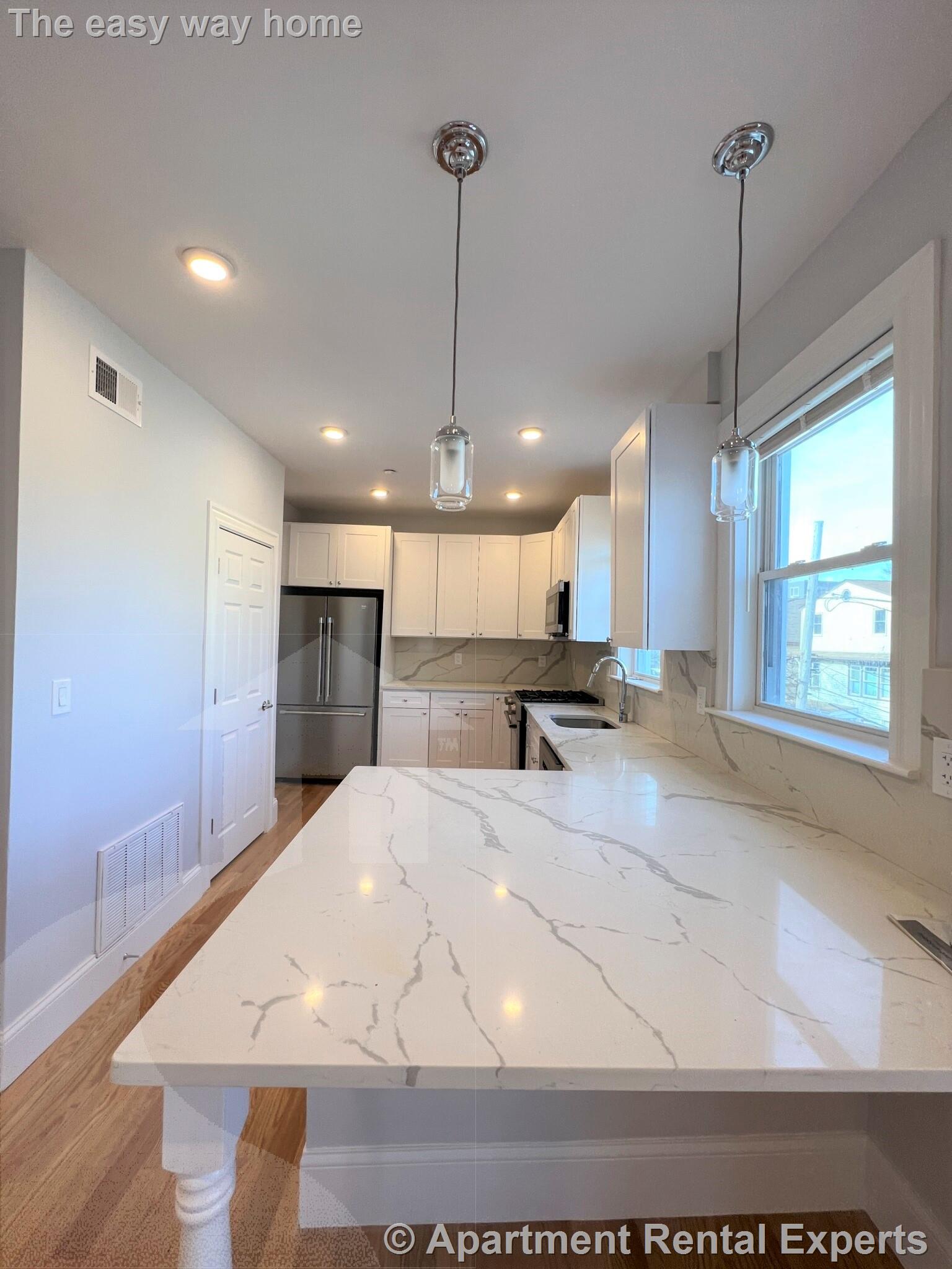 75 Winchester St, Ball Square