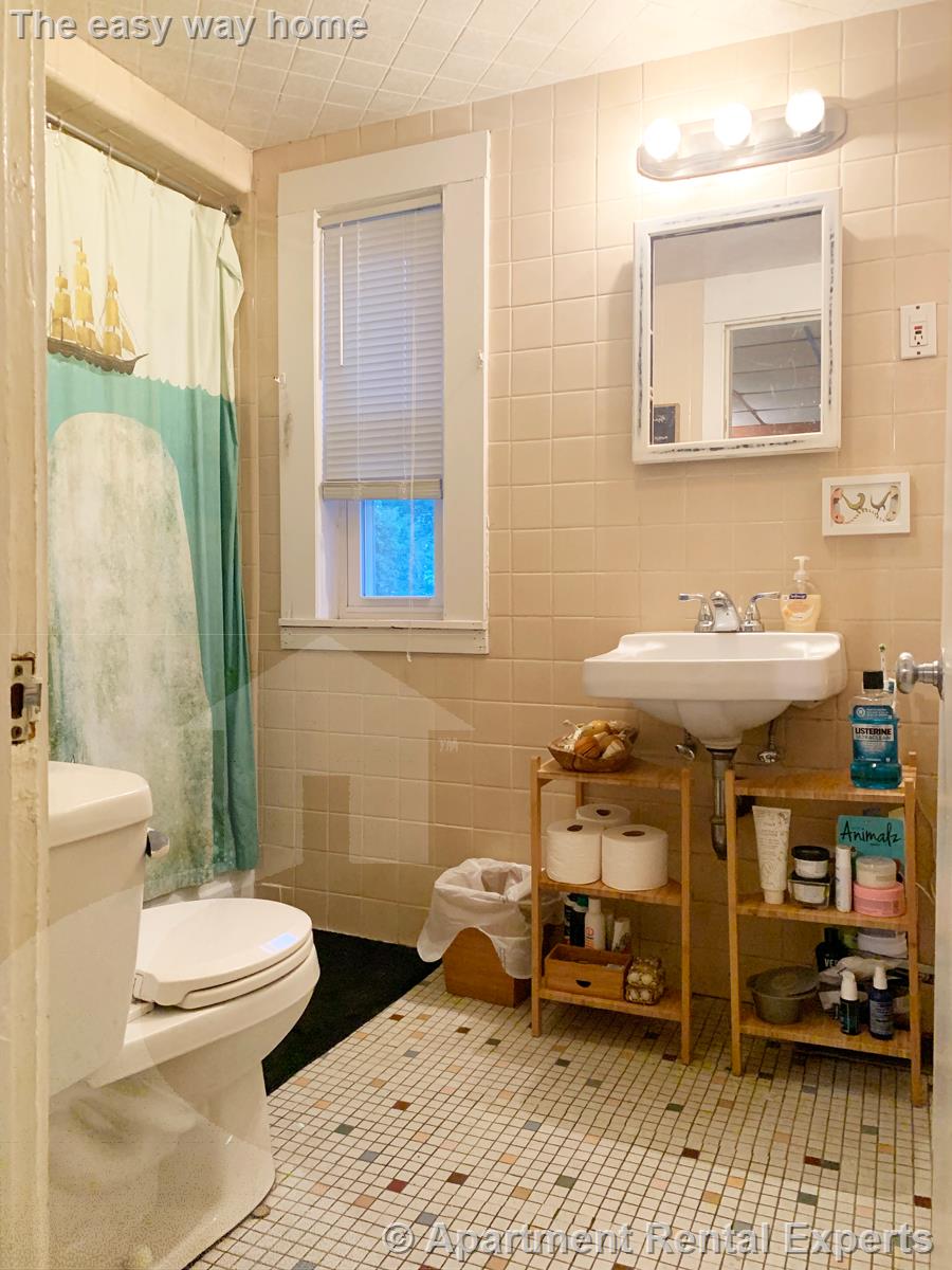 363 Beacon St, Porter Square