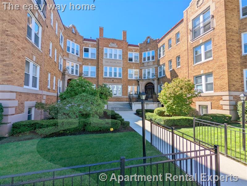 170 Maple St, Malden Center