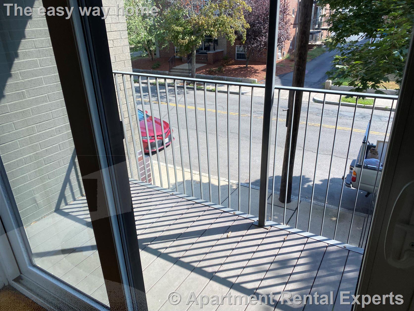 134 Summer St, Malden Center