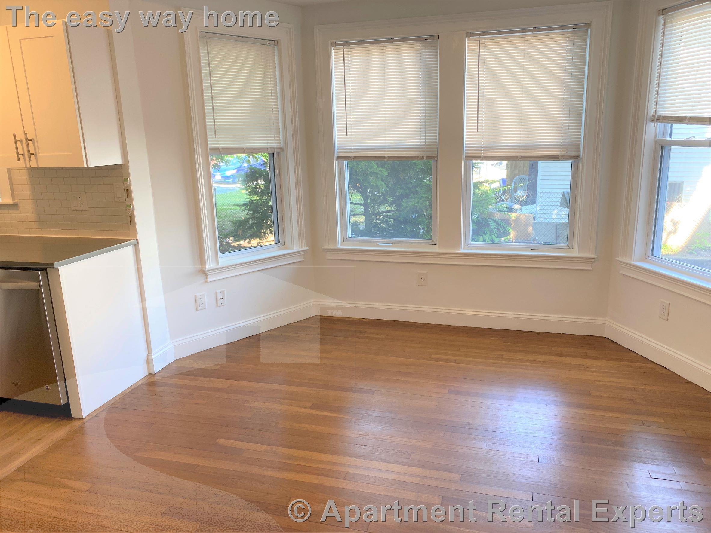 107 Summer St, Malden Center