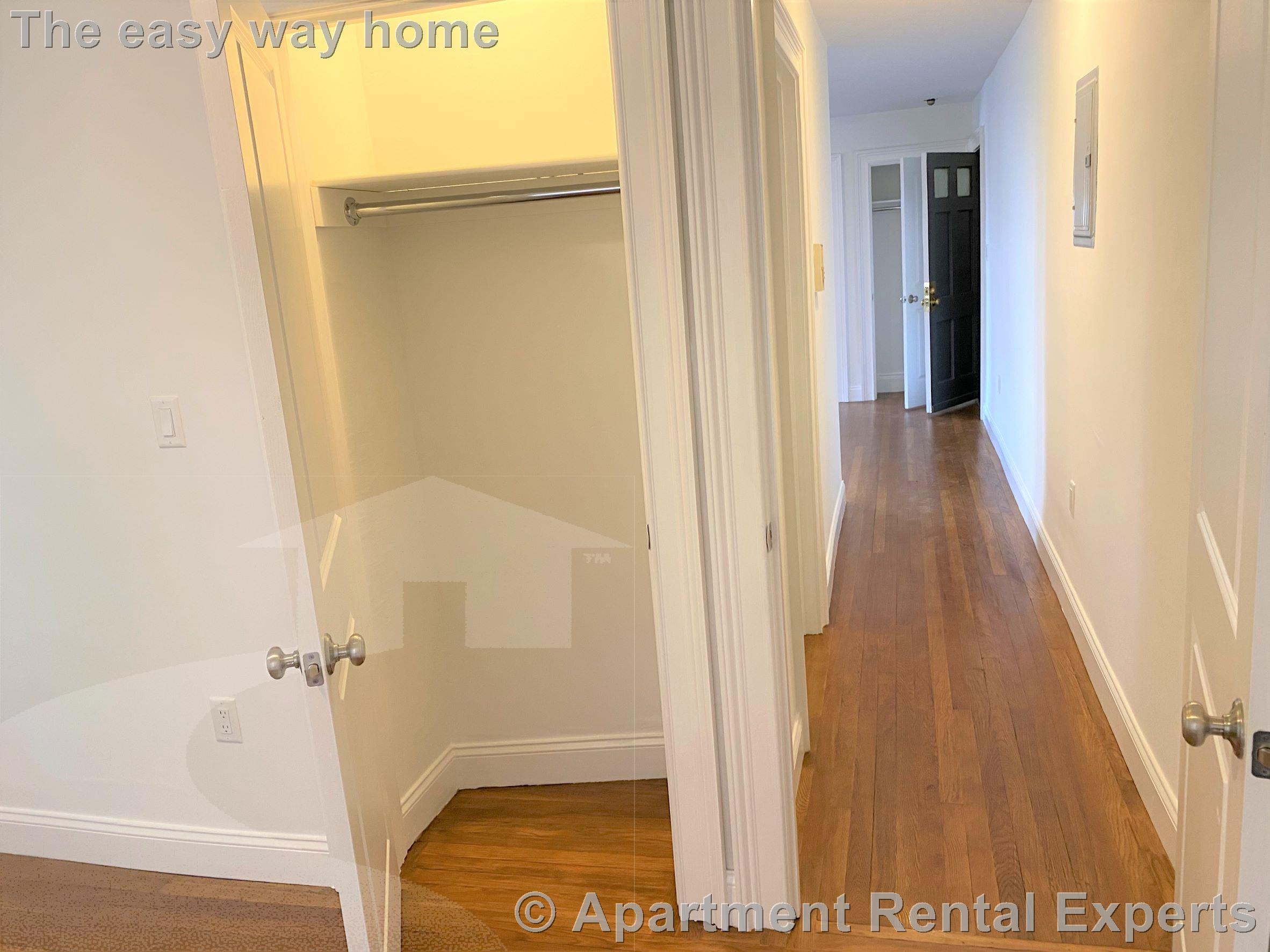 107 Summer St, Malden Center