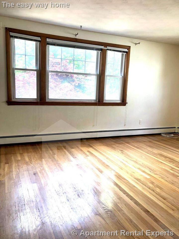 128 Varnum St, Arlington