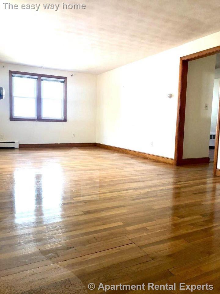 128 Varnum St, Arlington