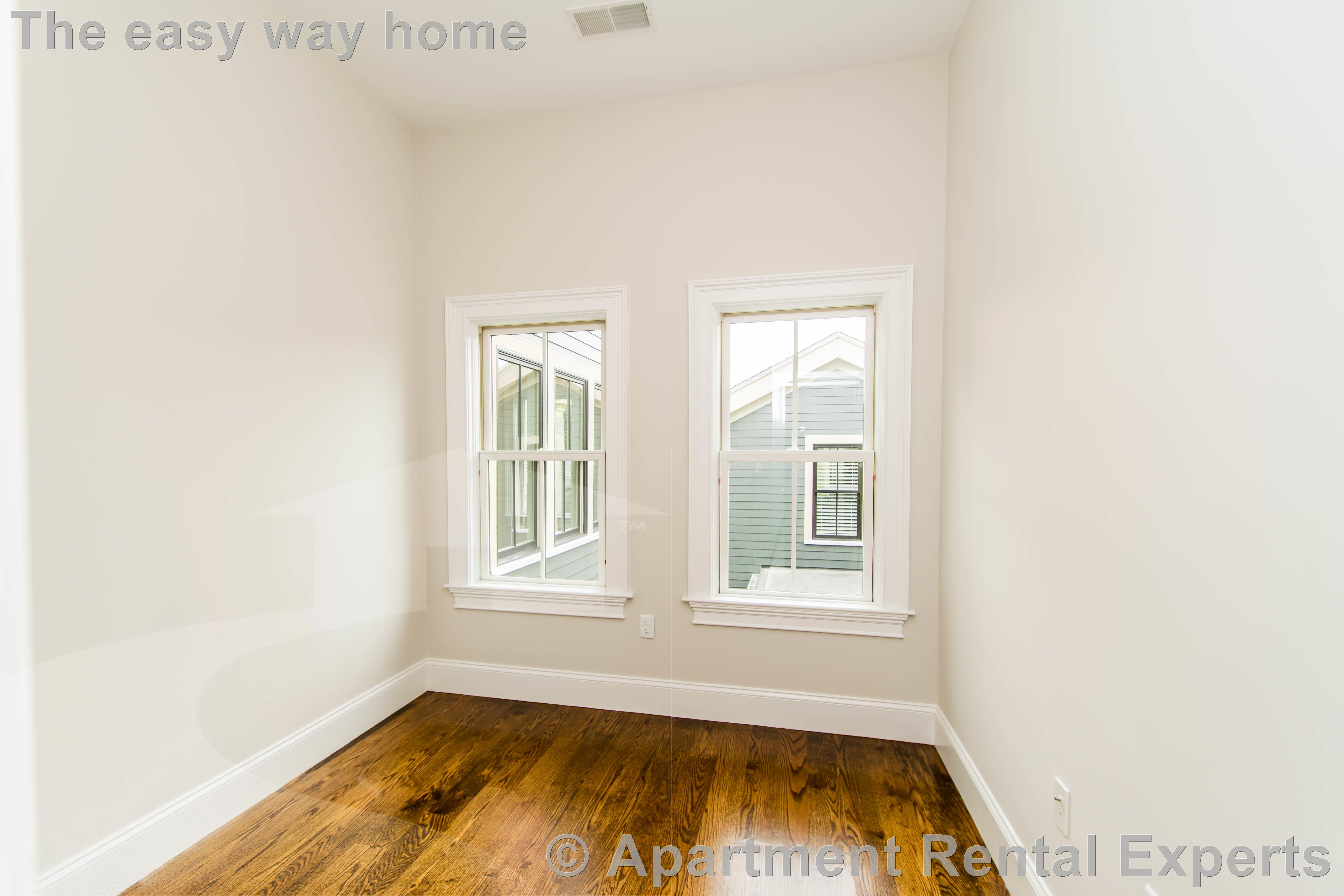 124 Columbia St, Central Square