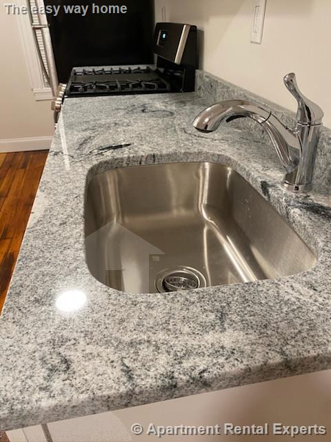 16R Warren Ave, Union Square