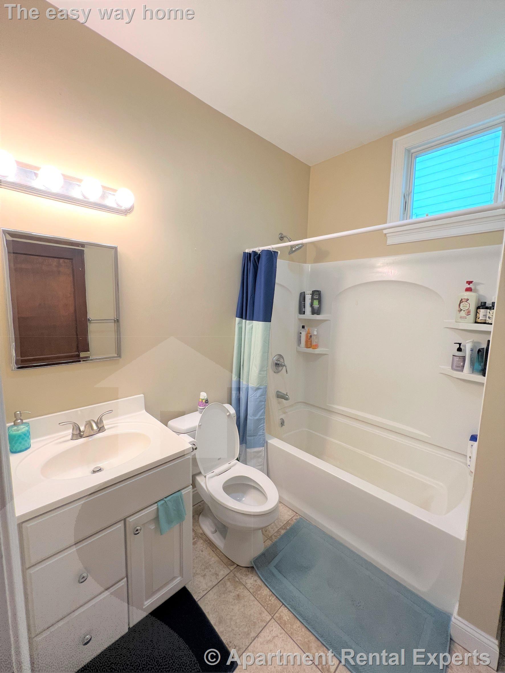 223 Holland St, Davis Square