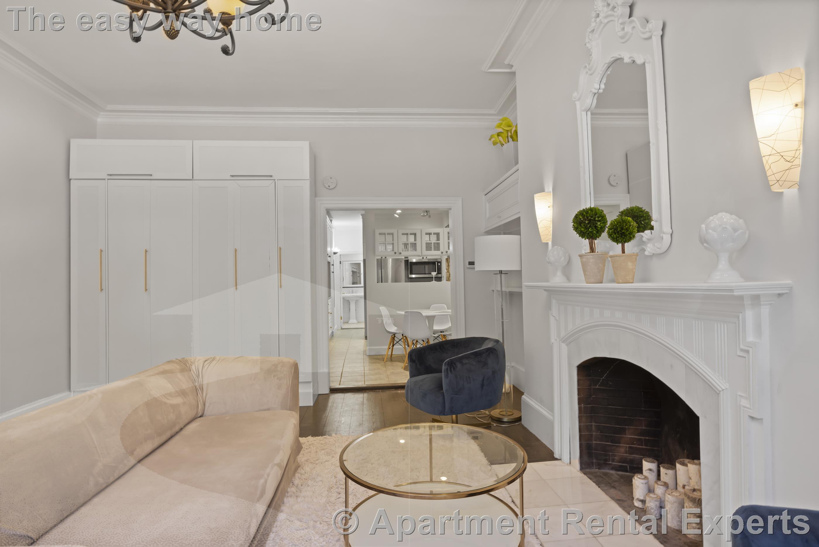 370 Marlborough St, Back Bay