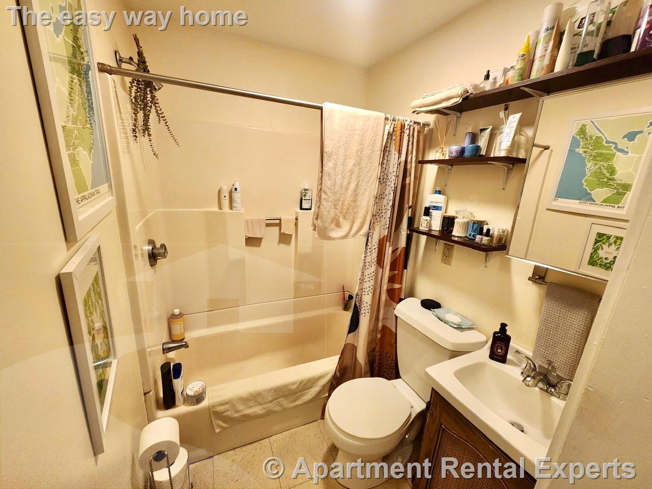 143-145 Orchard St, Davis Square