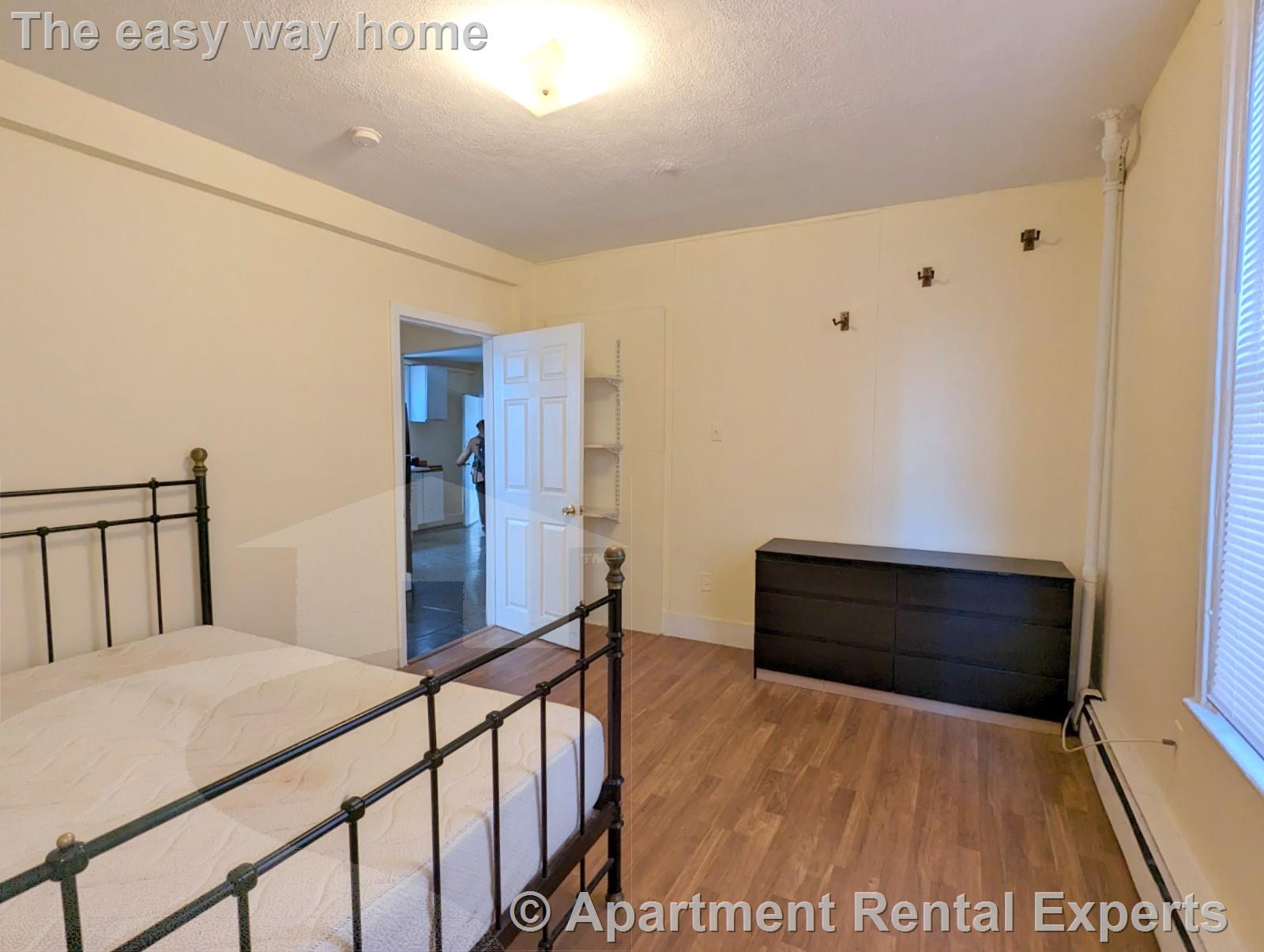 338 Somerville Ave, Union Square