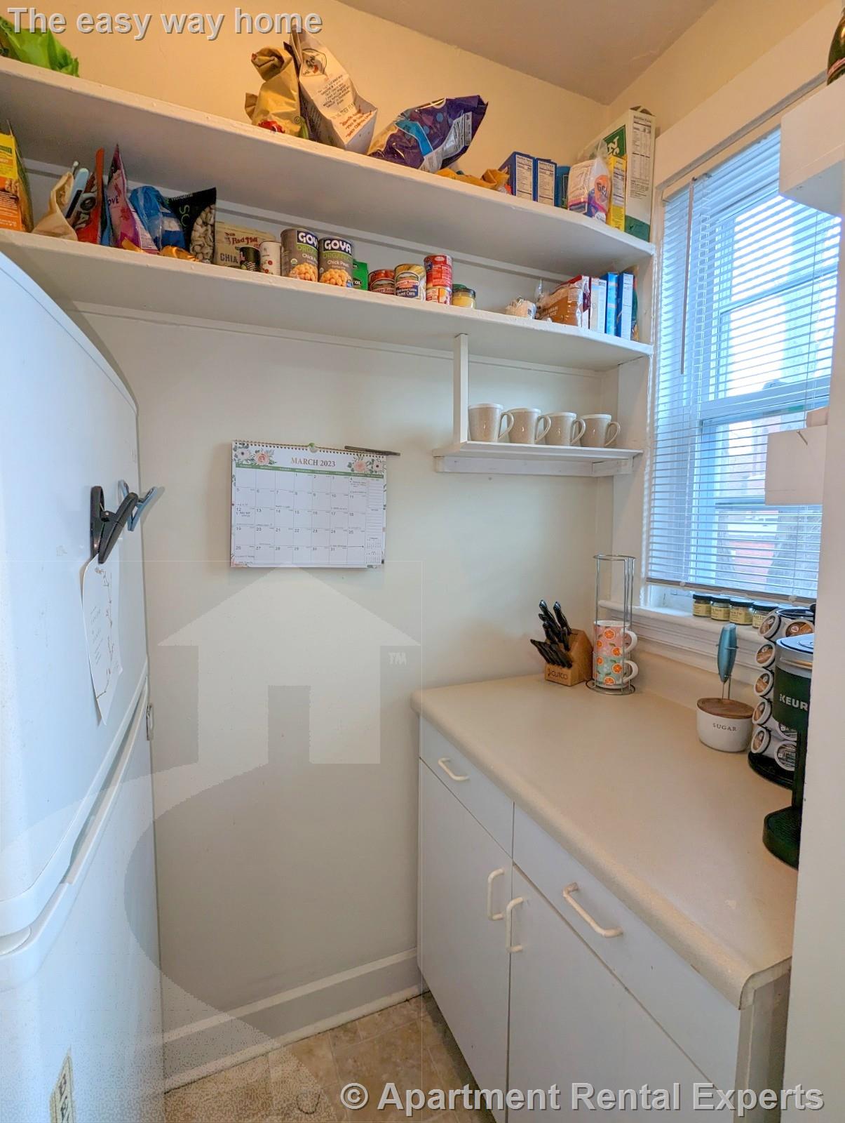 18 Sanborn Ave, Union Square