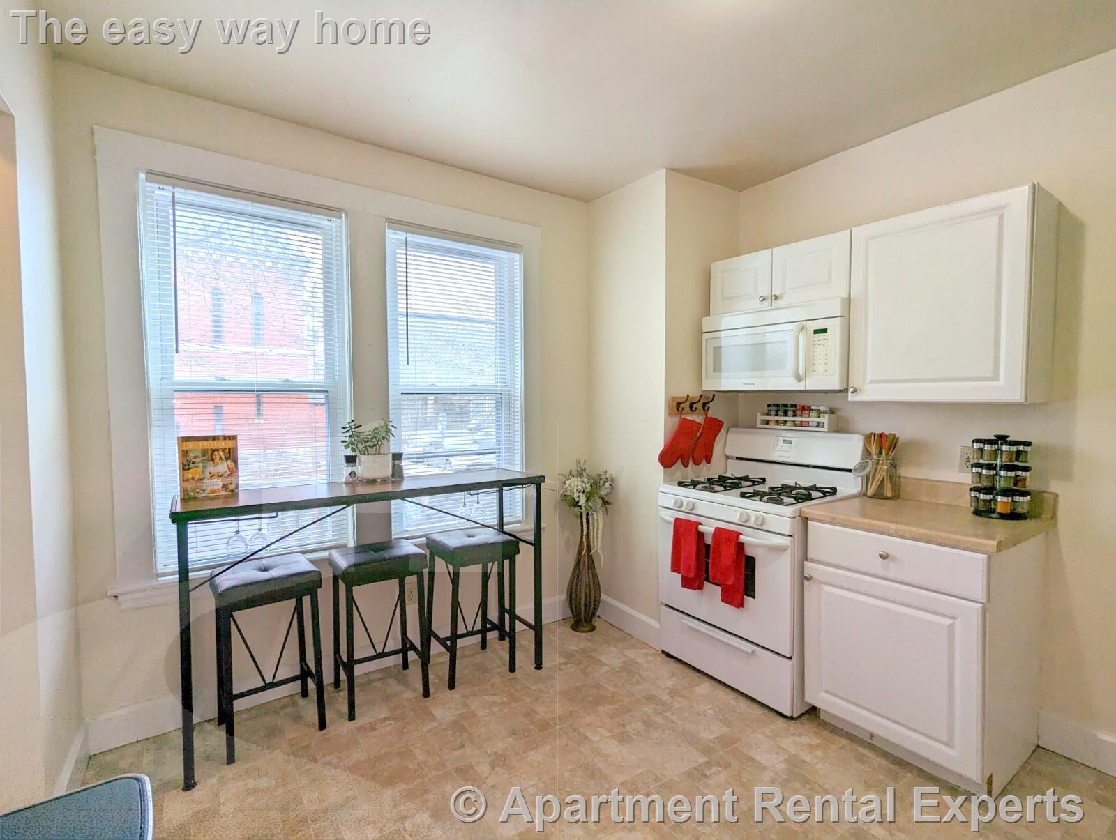 18 Sanborn Ave, Union Square