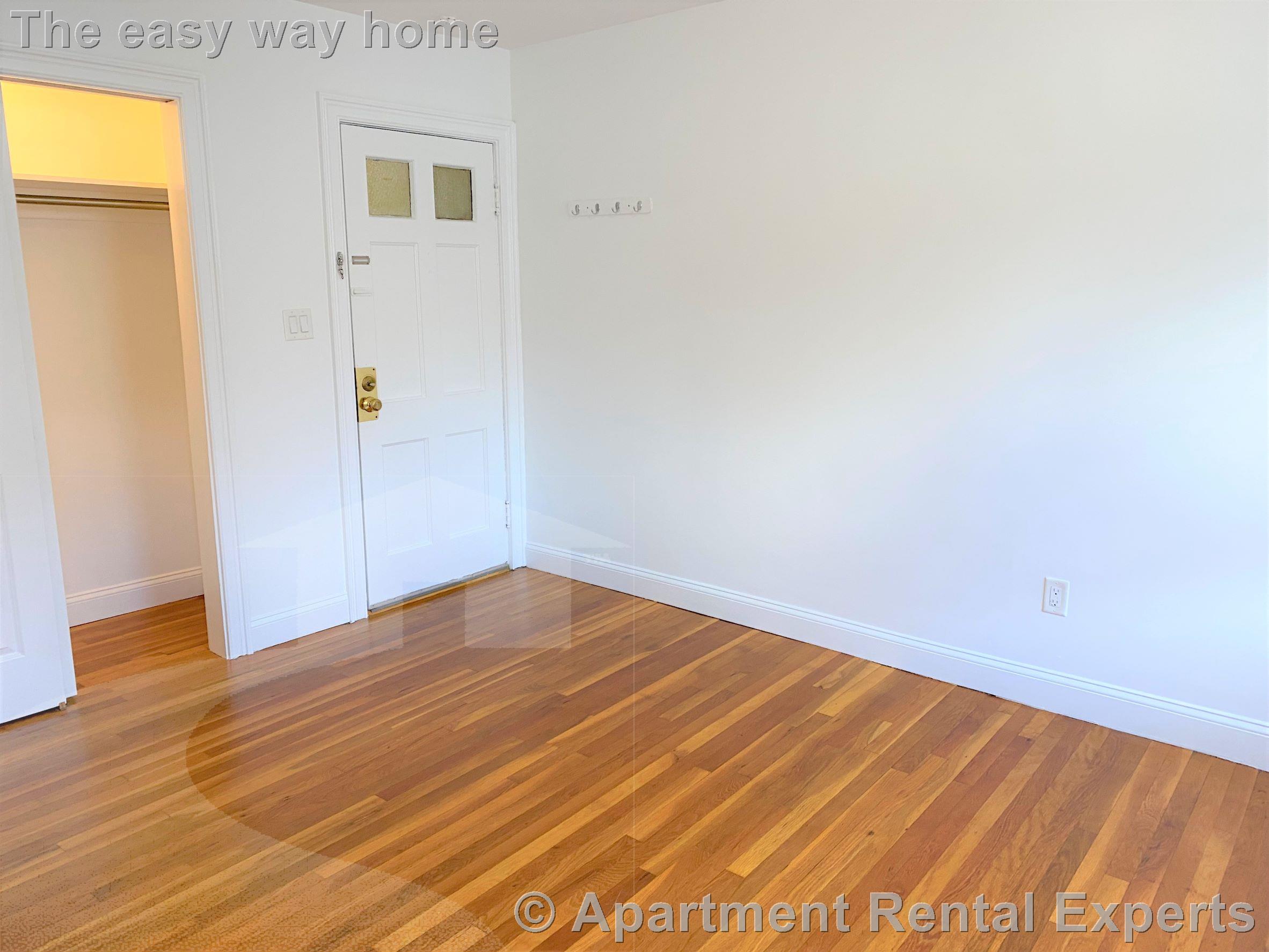 109 Summer St, Malden Center