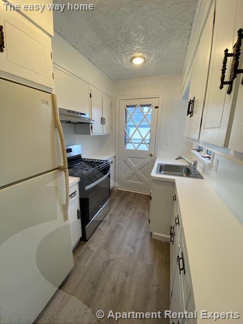 87 Marshall St, Tufts