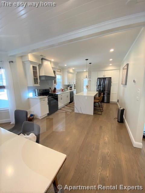 18 Laurel St, Arlington Heights